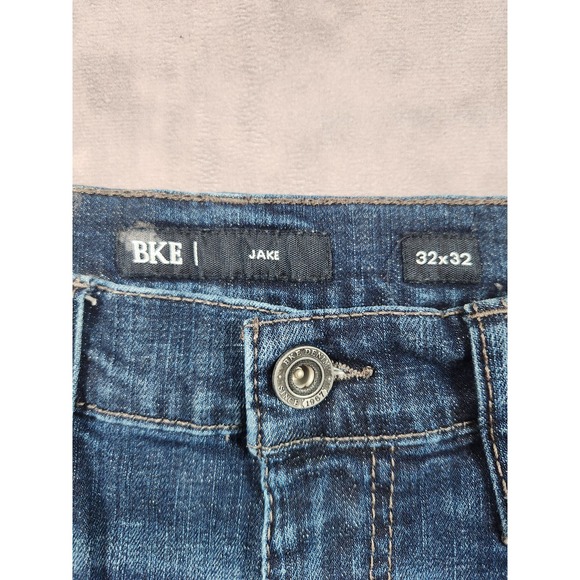 BKE Jeans Jake Womens Size 32x32 Straight Leg Denim Blue Distressed - Picture 2 of 15